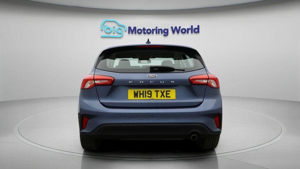 Ford Focus Titanium Blue #6
