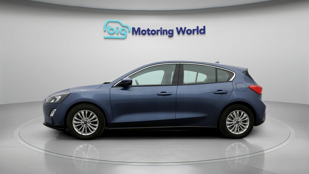 Ford Focus Titanium Blue #4