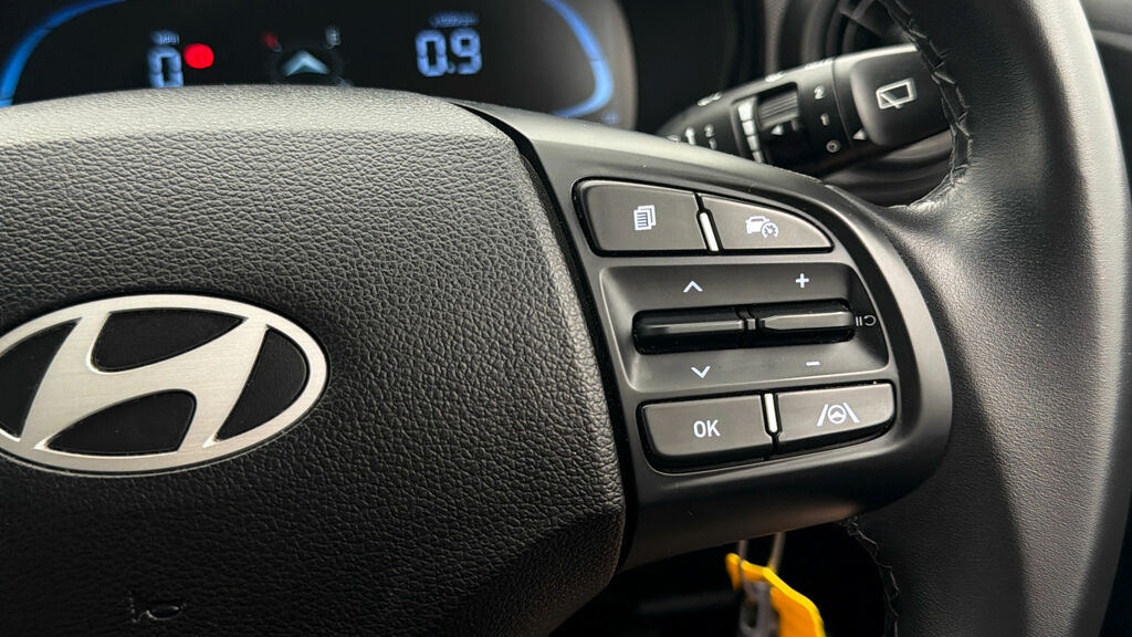 Hyundai I10 1.0 63 Advance Nav Blue #23