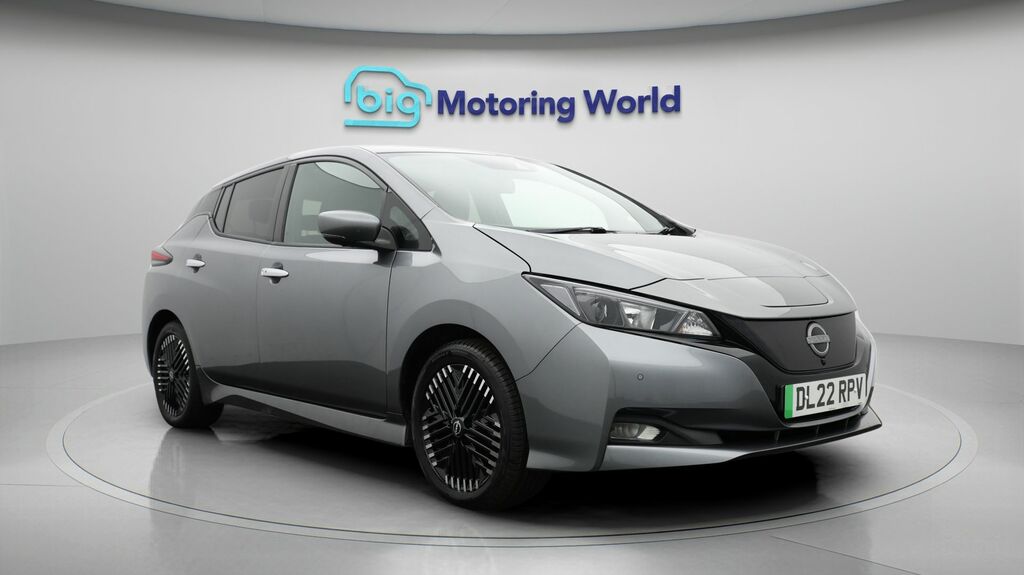 Nissan Leaf N-connecta Grey
