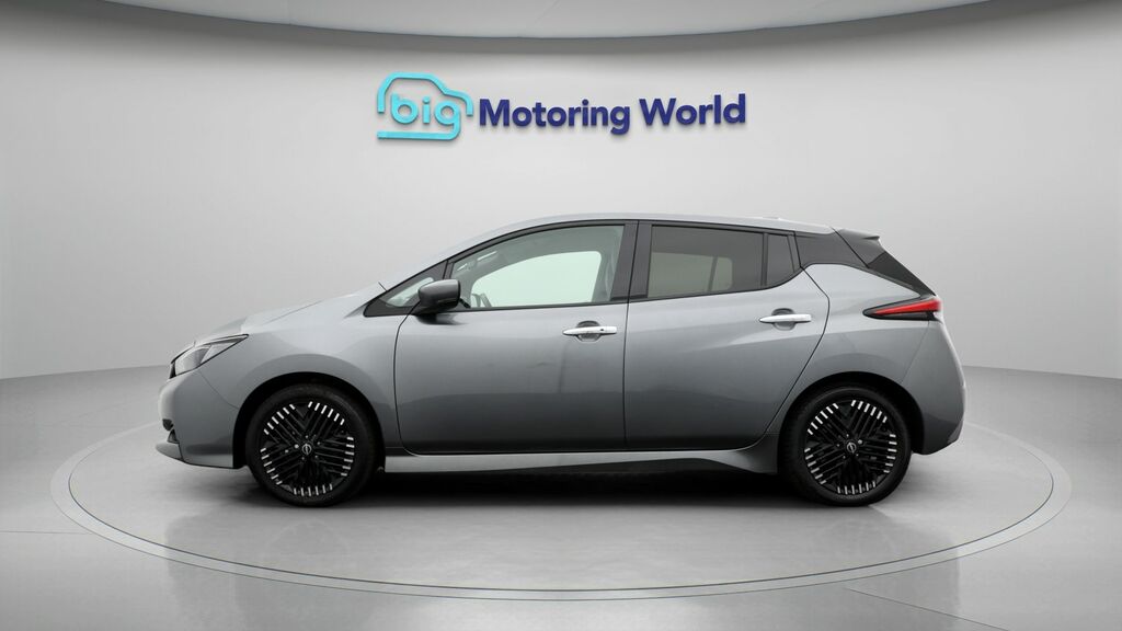 Nissan Leaf N-connecta Grey #4