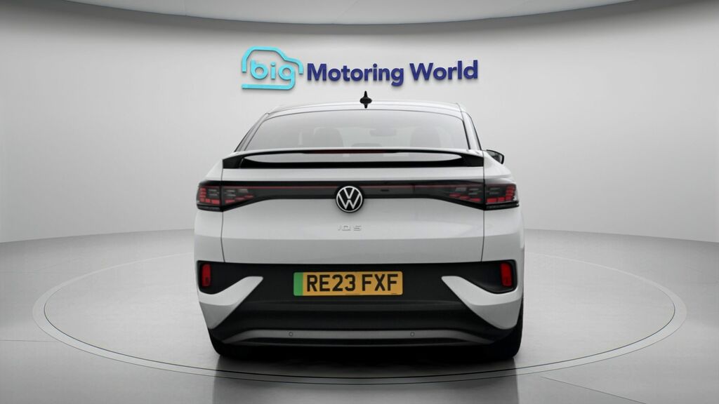 Volkswagen ID.5 Style White #6