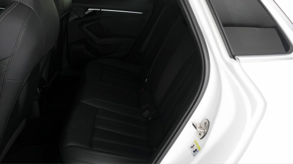 Audi A3 1.5 Tfsi 35 Edition 1 Sportback S Tronic White #15