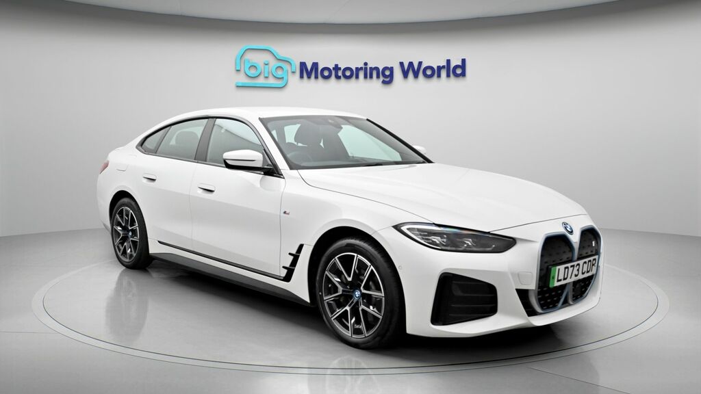 BMW i4 M Sport White