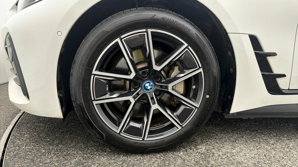 BMW i4 210Kw Edrive35 M Sport 70Kwh Pro Pack Blue #17
