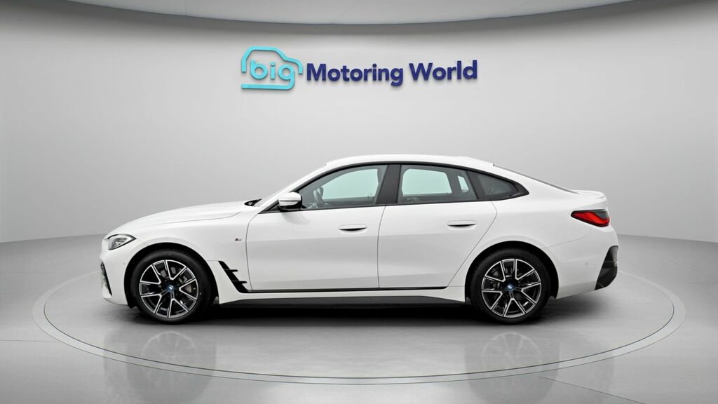 BMW i4 M Sport White #4