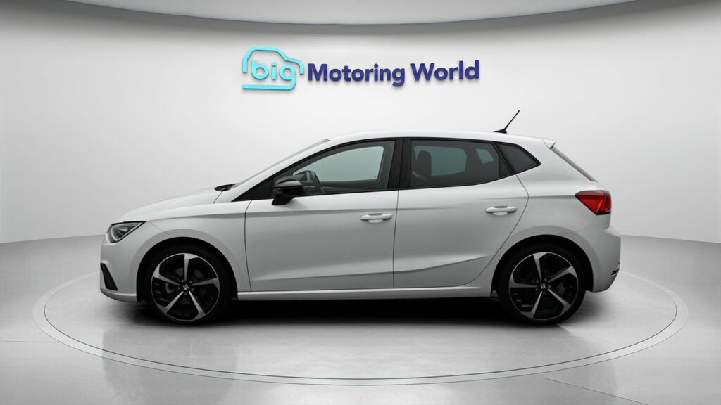 Seat Ibiza Fr Sport White #4