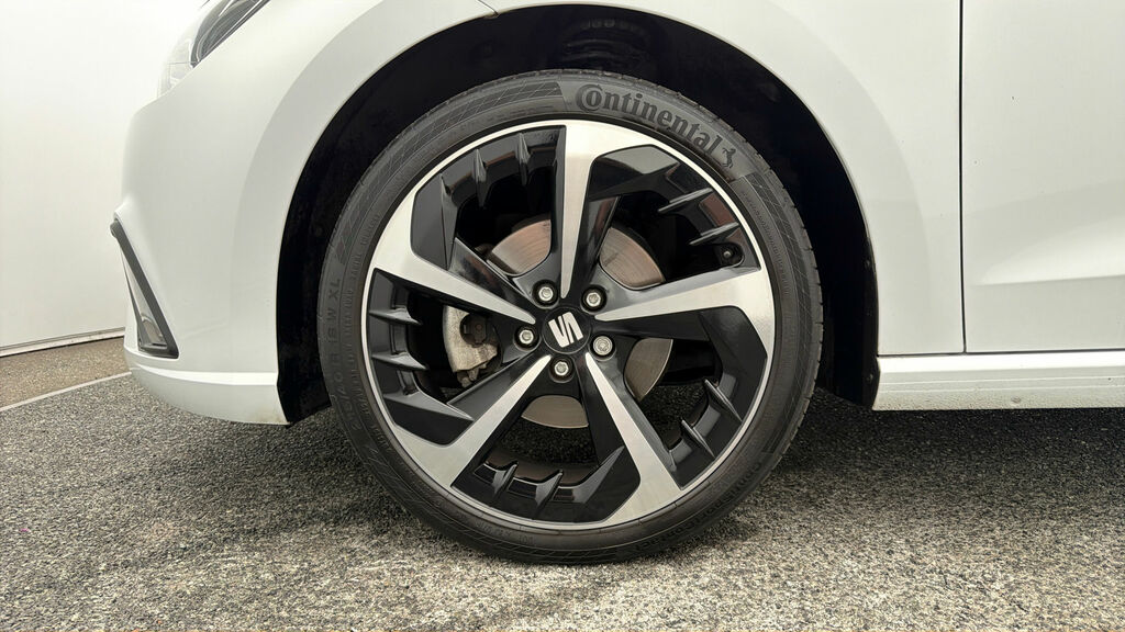 Seat Ibiza 1.0 Tsi 115 Xcellence Silver #17
