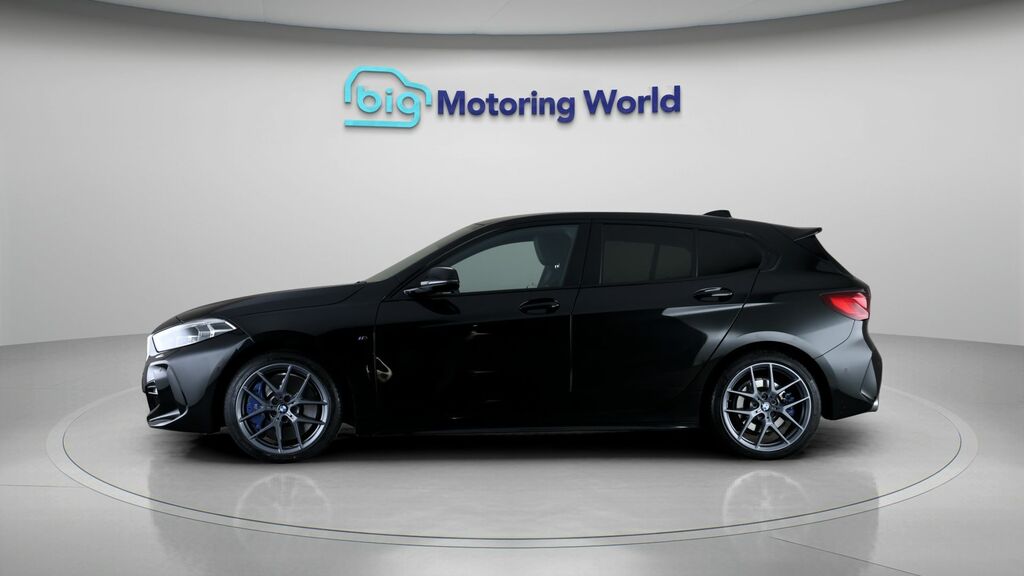 BMW 1 Series M Sport Black #4