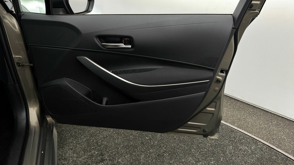 Suzuki Swace 1.8 Hybrid Sz-t Cvt Silver #14