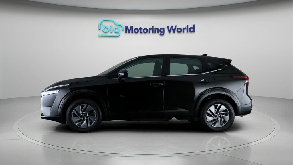 Nissan Qashqai Acenta Premium Black #4