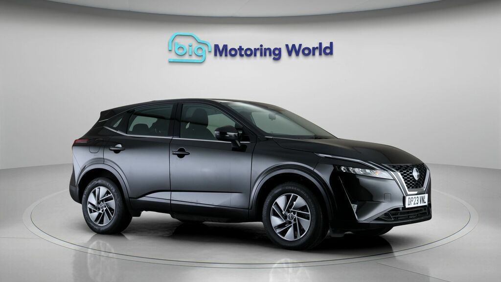 Nissan Qashqai Acenta Premium Black