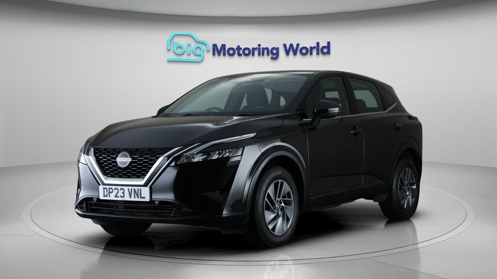 Nissan Qashqai Acenta Premium Black #3