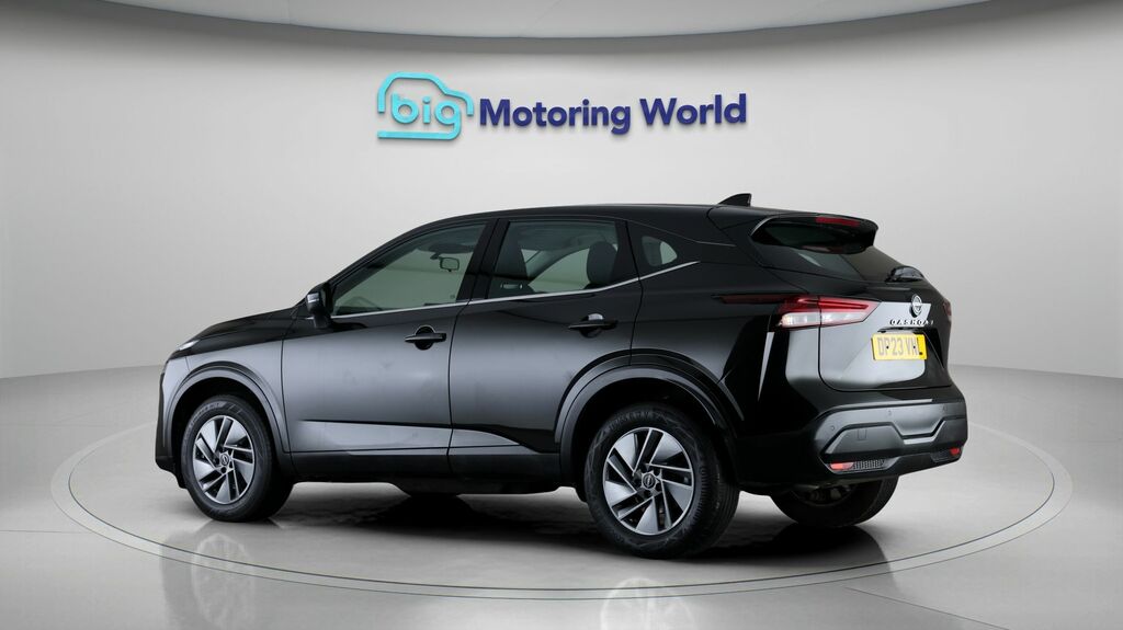 Nissan Qashqai Acenta Premium Black #5
