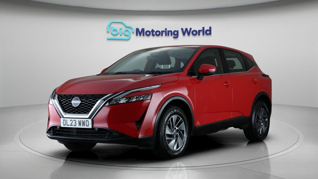 Nissan Qashqai Acenta Premium DL23WWO Red #3