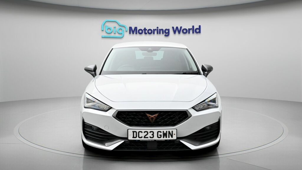 Cupra Leon V1 White #2