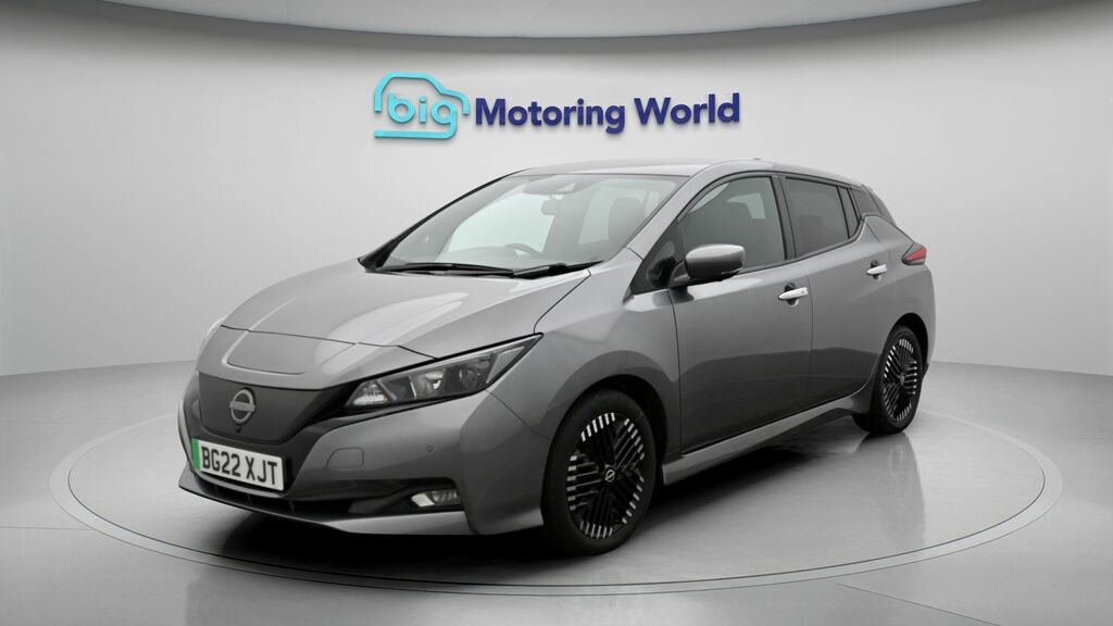 Nissan Leaf N-connecta Grey #3