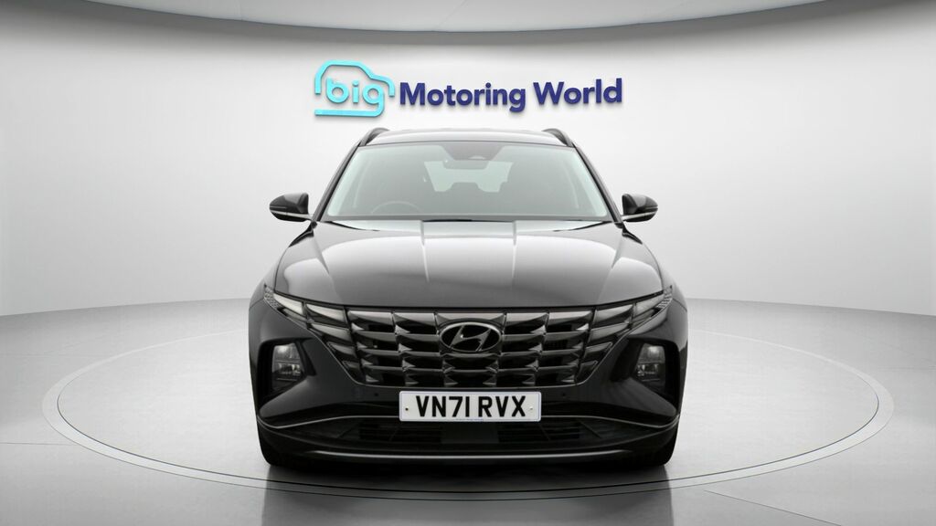 Hyundai Tucson Premium Black #2