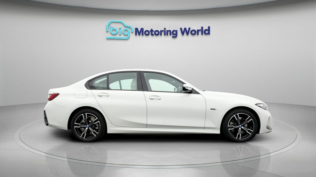 BMW 3 Series 320D M Sport Saloon Grey #8