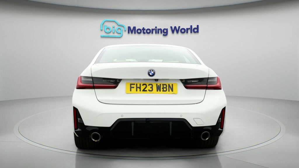 BMW 3 Series M Sport White #6