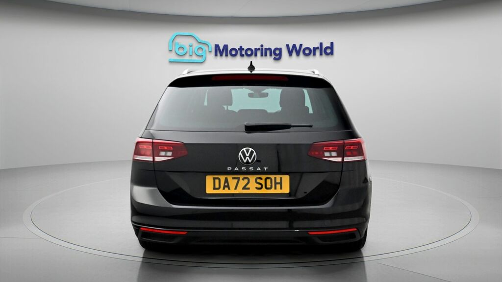 Volkswagen Passat Sel Black #6
