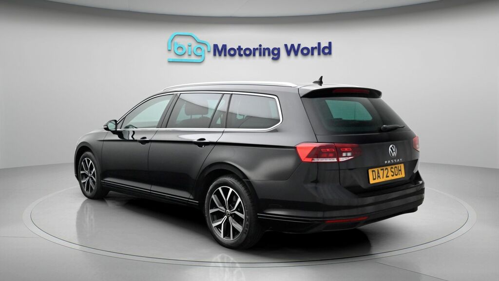 Volkswagen Passat Sel Black #5