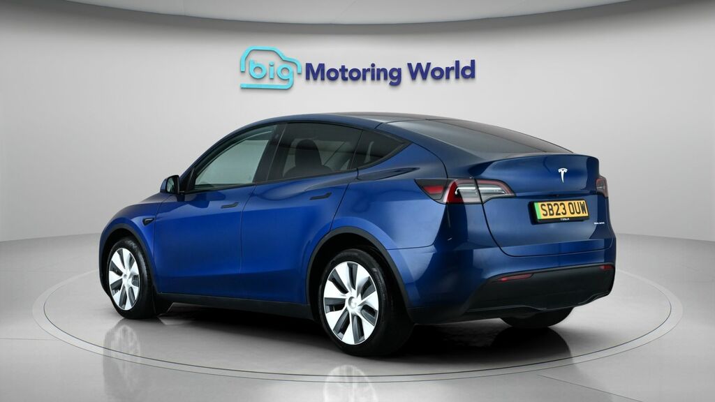 Tesla Model Y Long Range Blue #5