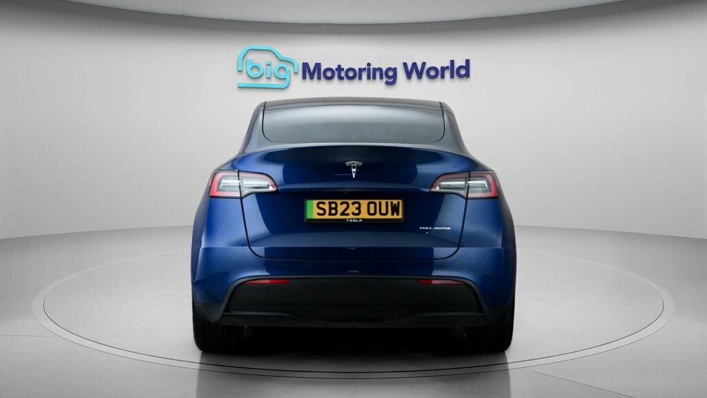 Tesla Model Y Long Range Blue #6