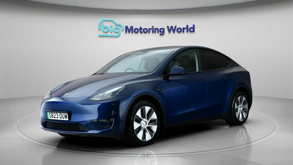 Tesla Model Y Long Range Blue #3