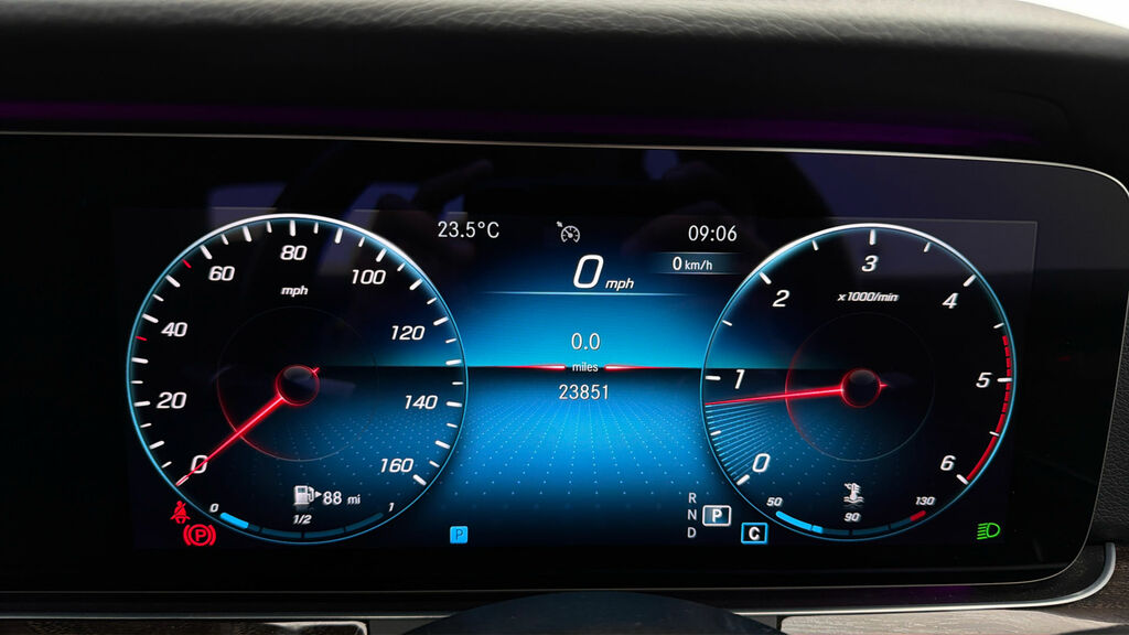 Mercedes-Benz E Class 2.0 2.0 E300de 13.5Kwh Amg Line Edition Estate Blue #25