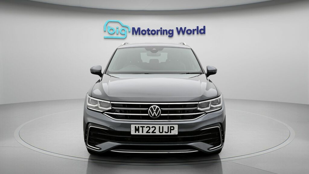 Volkswagen Tiguan Allspace R-line MT22UJP Grey #2