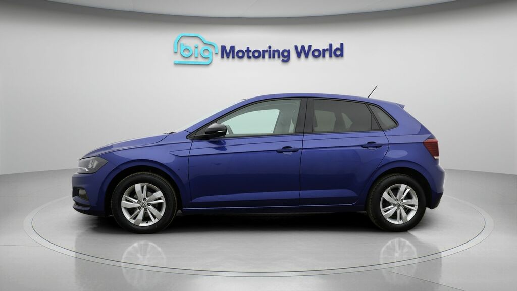 Volkswagen Polo Se Blue #4