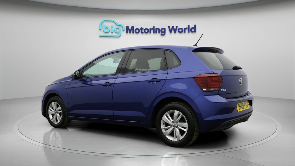 Volkswagen Polo Se Blue #5