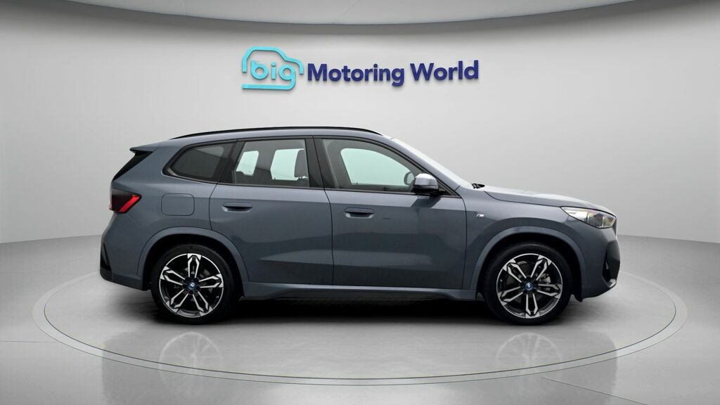 BMW iX1 150Kw Edrive20 M Sport 65Kwh White #8