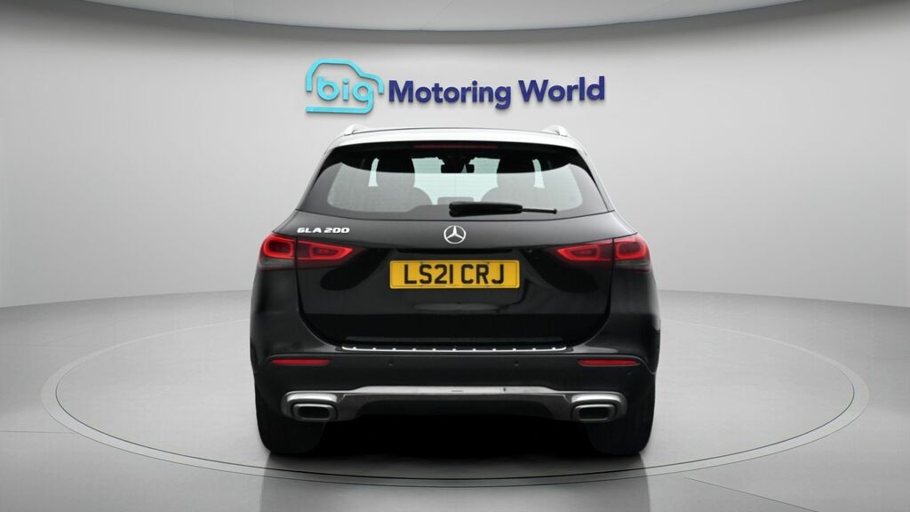 Mercedes-Benz GLA Class Sport Black #6