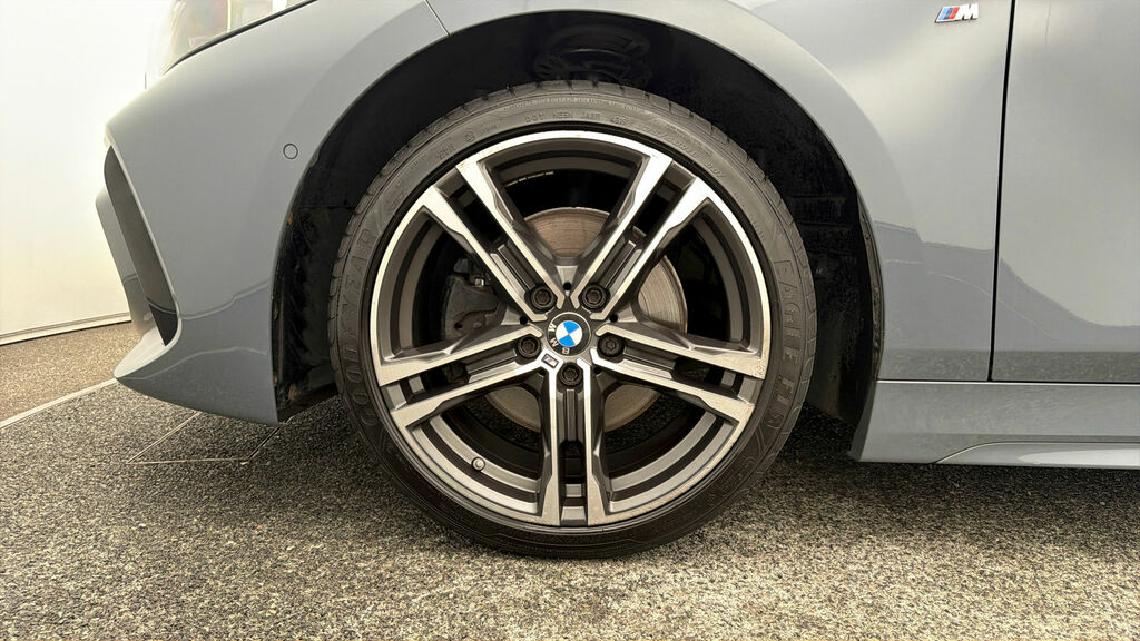 BMW 1 Series 1.5L M Sport Grey #17