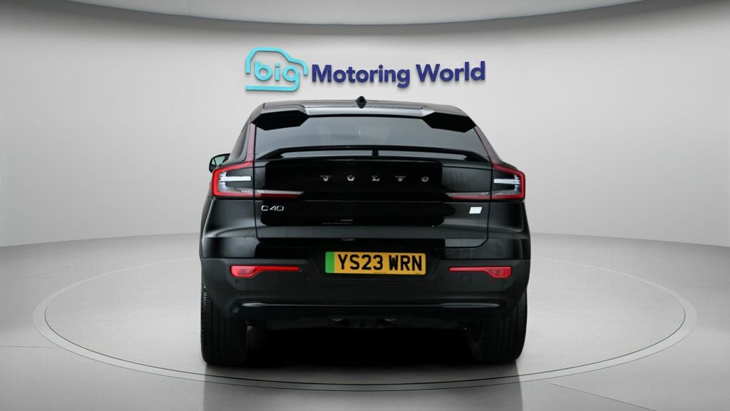 Volvo C40 Core Black #6