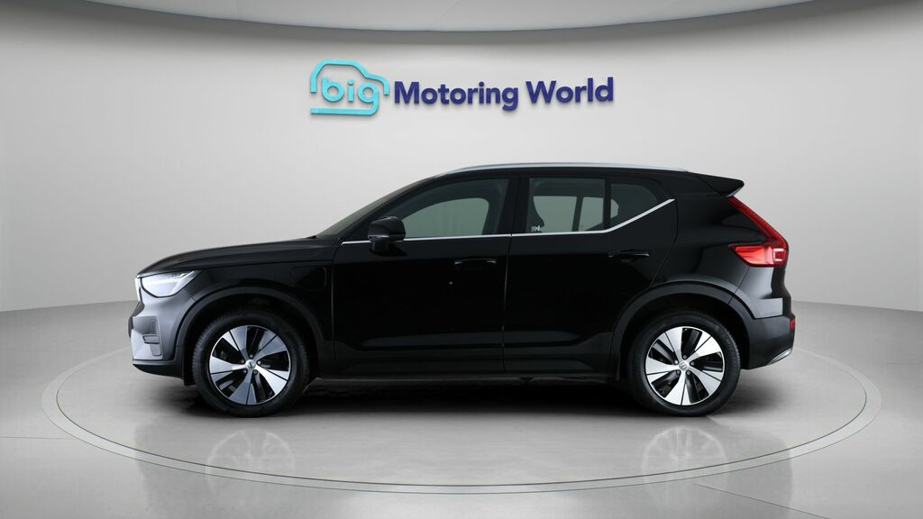 Volvo XC40 Core Black #4