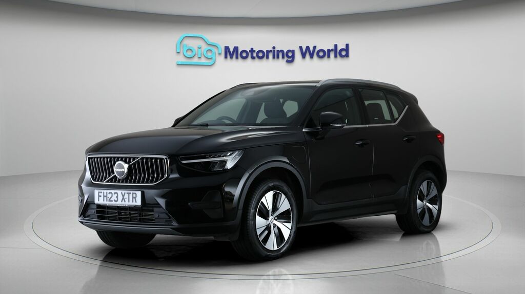 Volvo XC40 Core Black #3