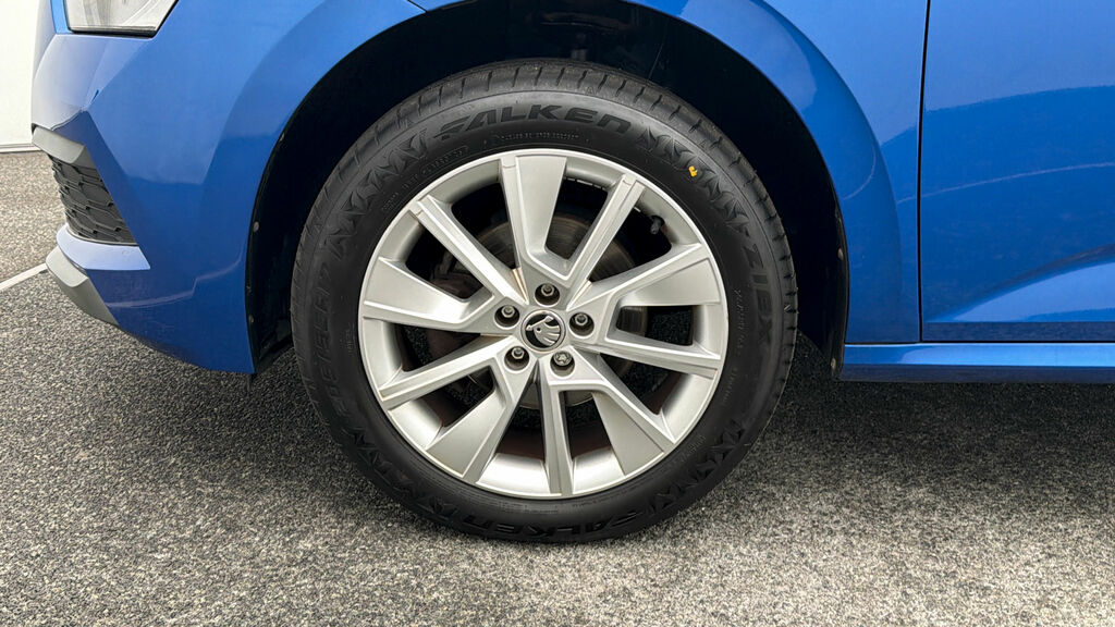 Skoda Kamiq 1.5 Tsi Act Se L Dsg - 2019 69 Silver #17