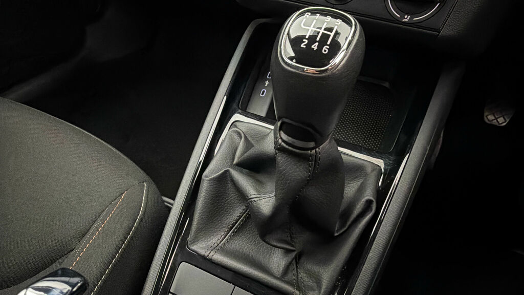 Skoda Kamiq 1.5 Tsi Act Se L Dsg - 2019 69 Silver #18