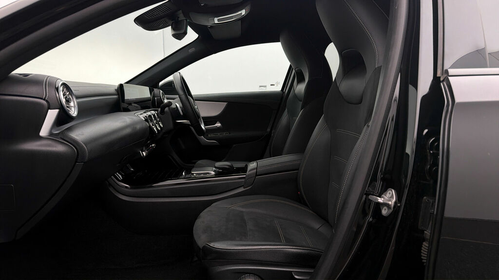 Mercedes-Benz A Class A180 Sport Executive 2021 Black #12
