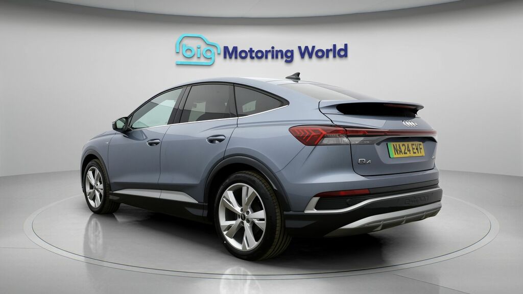 Audi Q4 E Tron S Line Blue #5