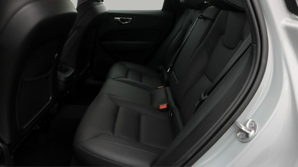 Volvo XC60 2.0 B5p Plus Dark Awd Geartronic Grey #16