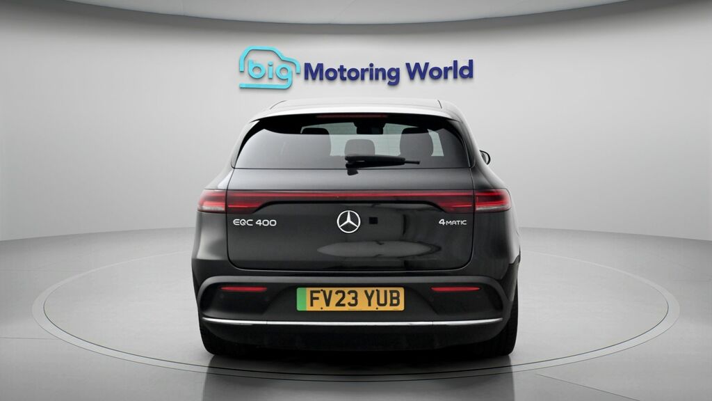 Mercedes-Benz EQC Amg Line Black #6