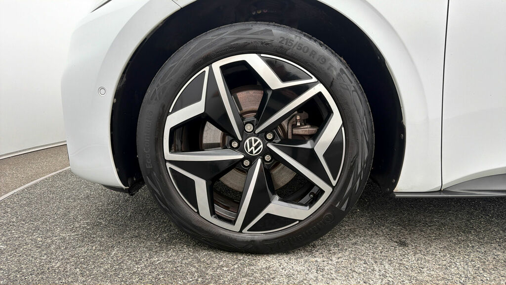 Volkswagen ID.3 Pro Performance 58Kwh Family Hatchback Electri Grey #17