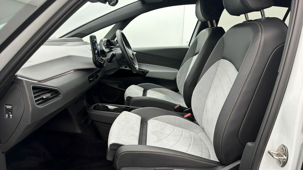 Volkswagen ID.3 Pro Performance 58Kwh Family Hatchback Electri Grey #13