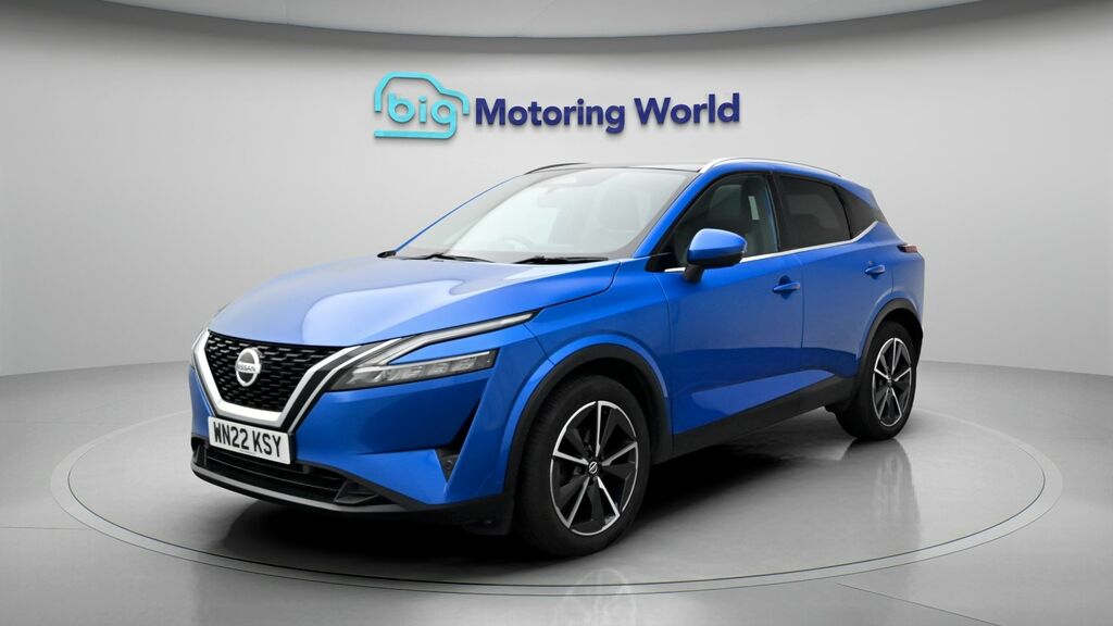 Nissan Qashqai Tekna Blue #3