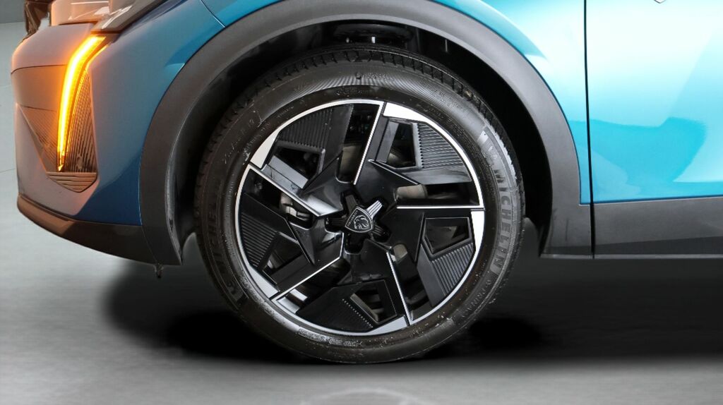 Peugeot 408 Gt Black #18