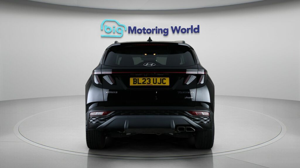 Hyundai Tucson Premium Black #6